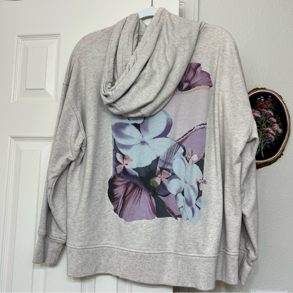 HM x Helena Christensen collection floral beige gray hoodie sweatshirt pullover